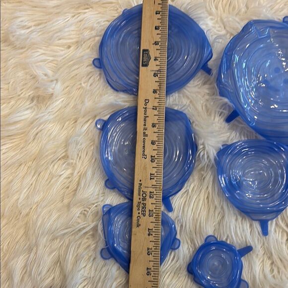 Silicone Stretch Lids - Blue or Pink - Picture 4 of 6